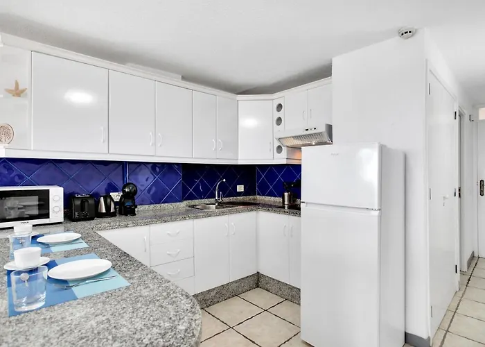 Michele Playa De Américas